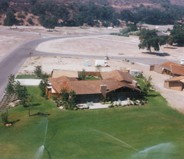 <span>1988</span> 
The 1980's brought a building boom within the Club grounds, and in 1988 it was decided, after much discussion about financial responsibilities, that the 7.5 acres of Stables land would be better used for home sites.